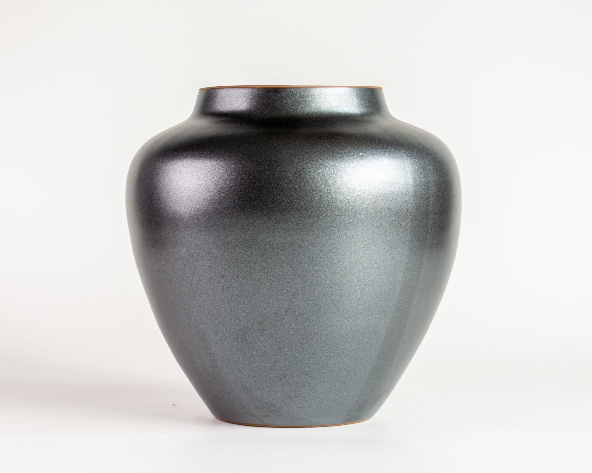 Gunmetal Black 